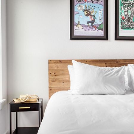 Melody By Avantstay Peloton Included Sleek Home Austin Ngoại thất bức ảnh